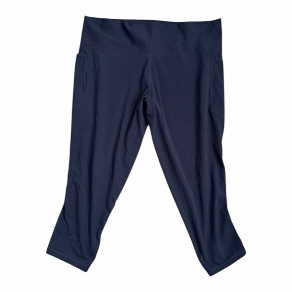 Athleta Navy Salutation Stash Pocket 7/8 Tight